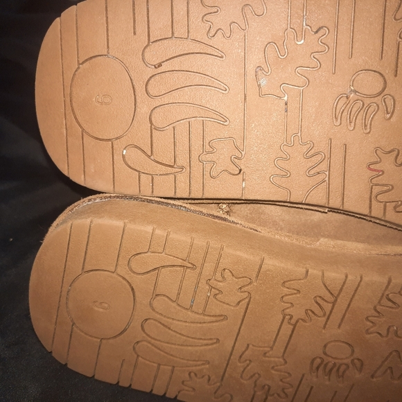 Bear Paws Emma short Mid calf Hickory Tan Boot - Picture 7 of 8